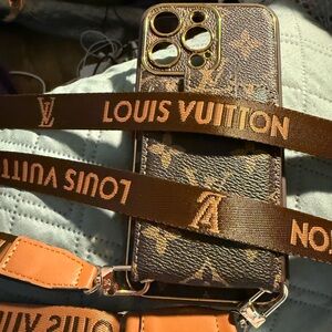 Louis Vuitton Brown and Gold Phone Case for 15 Pro Max